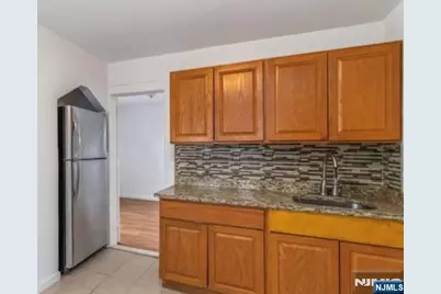 459 Norwood Street, East Orange, NJ 07018 - Photo 7