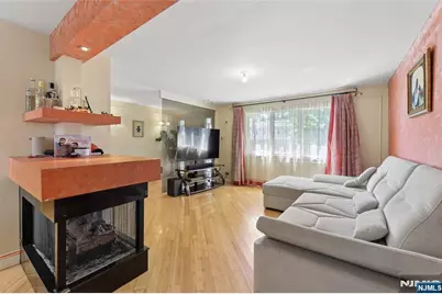 29-07 Fair Lawn Avenue, Fair Lawn, NJ 07410 - Photo 5