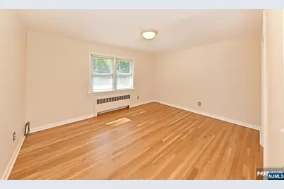 789 Briarcliff Avenue, Maywood, NJ 07607 - Photo 11