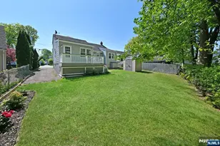 789 Briarcliff Ave, Maywood, NJ 07607 - Photo 23