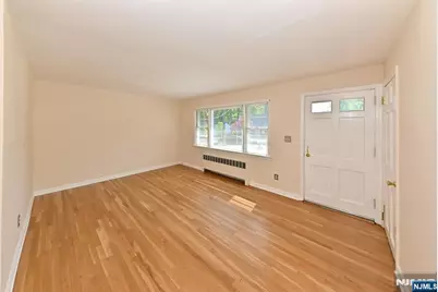789 Briarcliff Avenue, Maywood, NJ 07607 - Photo 3
