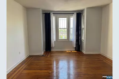 45 Ogden Street, Newark, NJ 07104 - Photo 33
