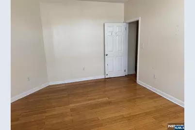 45 Ogden Street, Newark, NJ 07104 - Photo 17