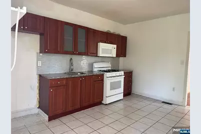 45 Ogden Street, Newark, NJ 07104 - Photo 21