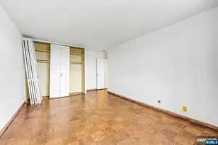2077 Center Ave 20C, Fort Lee, NJ 07024 - Photo 13