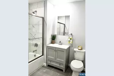 48 Spruce Avenue 105 #105, Ridgefield Park, NJ 07660 - Photo 7