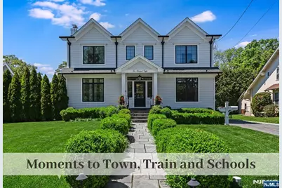 208 N Walnut Street, Ridgewood, NJ 07450 - Photo 3
