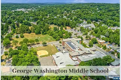208 N Walnut Street, Ridgewood, NJ 07450 - Photo 13