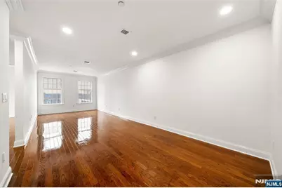 180 Edgewater Road 1A #1A, Cliffside Park, NJ 07010 - Photo 9