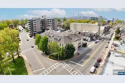 180 Edgewater Road 1A #1A, Cliffside Park, NJ 07010 - Photo 25