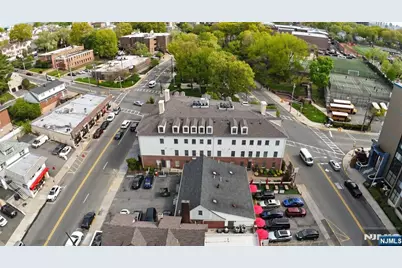 180 Edgewater Road 1A #1A, Cliffside Park, NJ 07010 - Photo 27