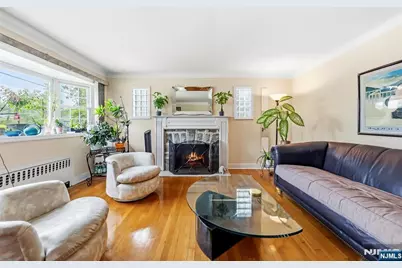1028 Harvard Place, Fort Lee, NJ 07024 - Photo 5