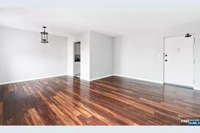 300 Lookout Avenue C4 #C4, Hackensack, NJ 07601 - Photo 1