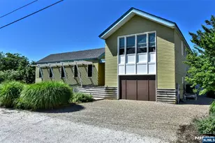 54 E Long Beach Blvd, Long Beach Township, NJ 08008 - Photo 1