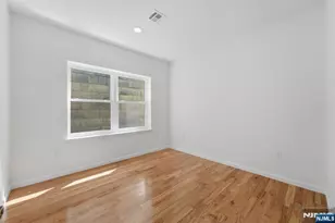 68 Sherman Ave, Newark, NJ 07114 - Photo 31