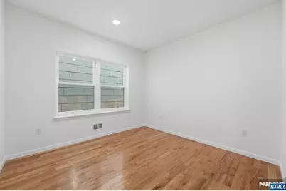 68 Sherman Avenue, Newark, NJ 07114 - Photo 15