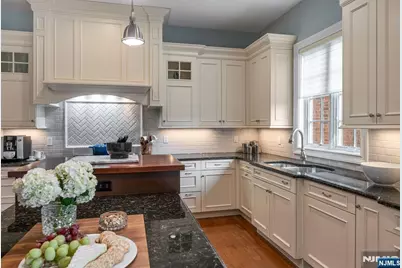 117 Cortland Drive, Saddle River, NJ 07458 - Photo 5