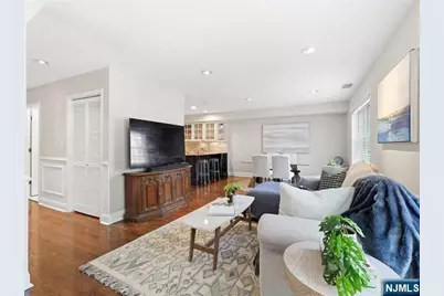 211 3rd Street 1 #1, Hoboken, NJ 07030 - Photo 3