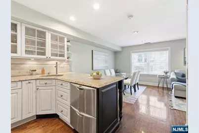 211 3rd Street 1 #1, Hoboken, NJ 07030 - Photo 9
