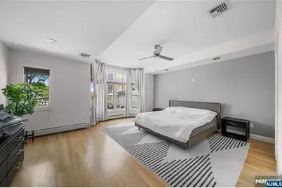 8 Marion Avenue, Cliffside Park, NJ 07010 - Photo 15
