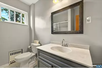 915 Glen Avenue, Washington Township, NJ 07676 - Photo 13