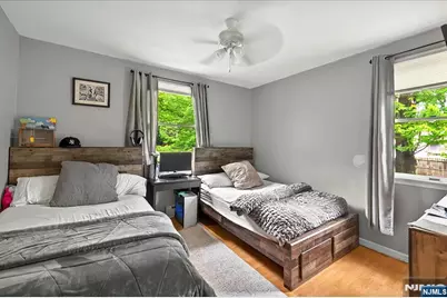 915 Glen Avenue, Washington Township, NJ 07676 - Photo 23