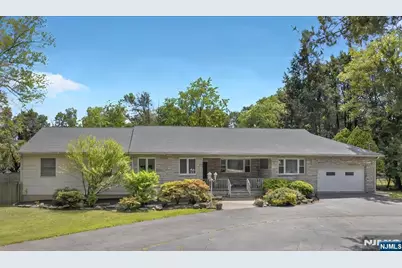915 Glen Avenue, Washington Township, NJ 07676 - Photo 3