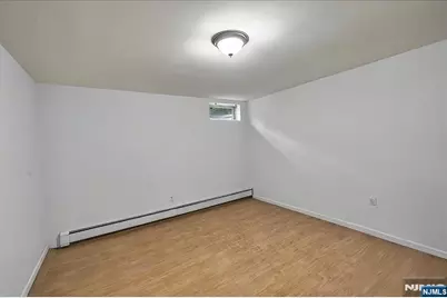 915 Glen Avenue, Washington Township, NJ 07676 - Photo 29