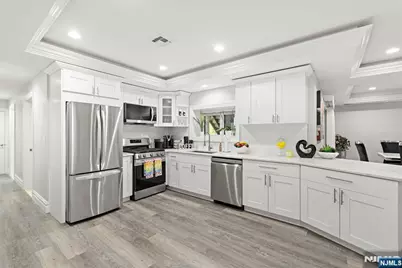 315 Freemans Lane, Franklin Lakes, NJ 07417 - Photo 25