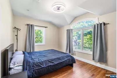 124 Crain Road, Paramus, NJ 07652 - Photo 39