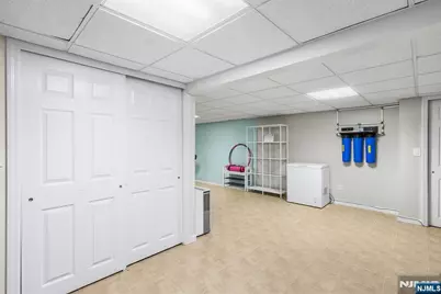 124 Crain Road, Paramus, NJ 07652 - Photo 27
