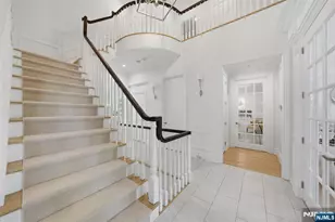 900 Heights Ln, Tenafly, NJ 07670 - Photo 3