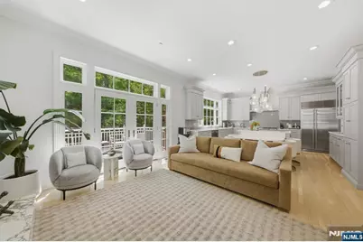 900 Heights Lane, Tenafly, NJ 07670 - Photo 23