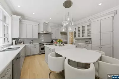 900 Heights Lane, Tenafly, NJ 07670 - Photo 19