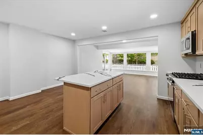 120 Larch Avenue, Dumont, NJ 07628 - Photo 7