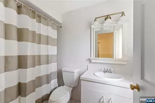 767 Kingsland Ave, Ridgefield, NJ 07657 - Photo 21