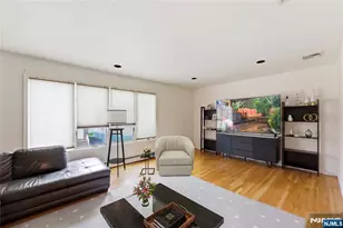 767 Kingsland Ave, Ridgefield, NJ 07657 - Photo 3