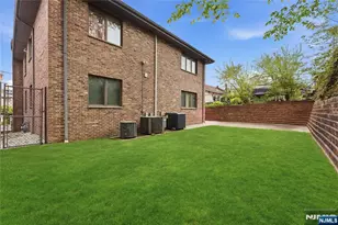 767 Kingsland Ave, Ridgefield, NJ 07657 - Photo 43