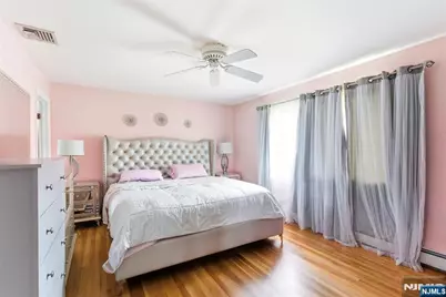 767 Kingsland Avenue, Ridgefield, NJ 07657 - Photo 33