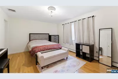 767 Kingsland Avenue, Ridgefield, NJ 07657 - Photo 19