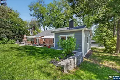 789 Kinderkamack Road, Oradell, NJ 07649 - Photo 31