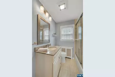 15 Oak Place, Hawthorne, NJ 07506 - Photo 21