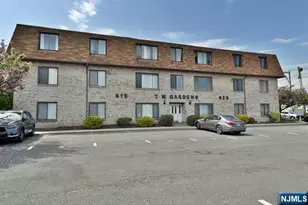 619 Schuyler 304, Lyndhurst Township, NJ 07071 - Photo 17