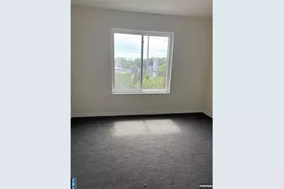 619 Schuyler 304 #304, Lyndhurst Township, NJ 07071 - Photo 7