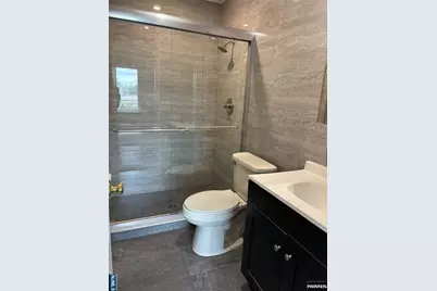 619 Schuyler 304 #304, Lyndhurst Township, NJ 07071 - Photo 11