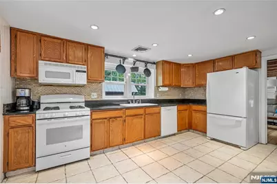 157 Chestnut Ridge Road, Montvale, NJ 07645 - Photo 3