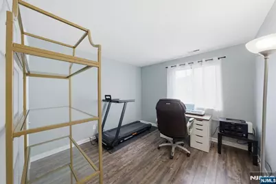 825 Riverside Avenue 203 #203, Lyndhurst Township, NJ 07071 - Photo 25