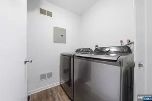 825 Riverside Ave 203, Lyndhurst Township, NJ 07071 - Photo 15