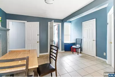 176C Parker Street, Newark, NJ 07104 - Photo 5