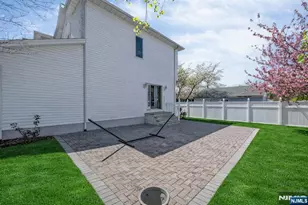 177 Lawson Pl, Paramus, NJ 07652 - Photo 39